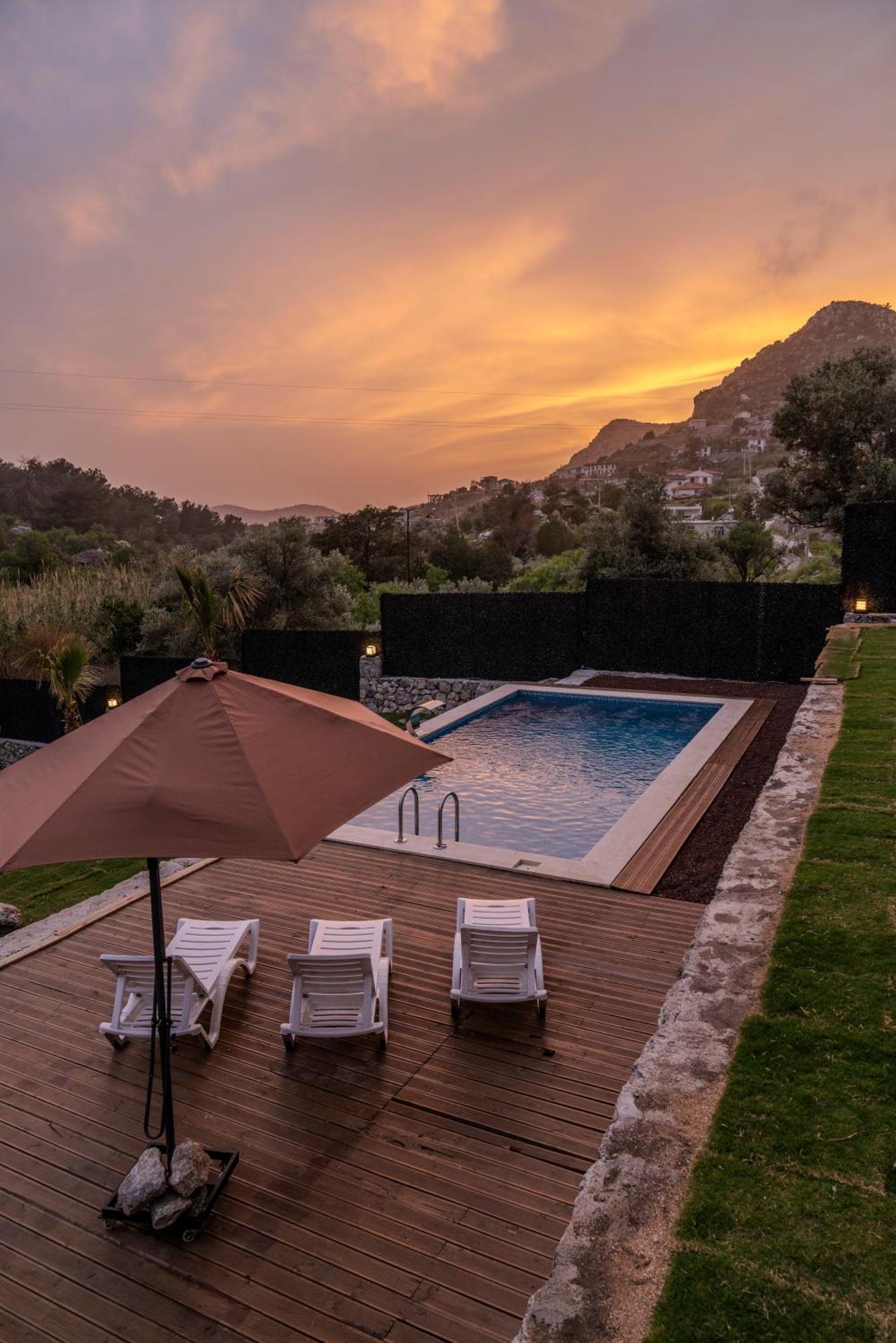 Villa Sakura Sogut  Екстериор снимка